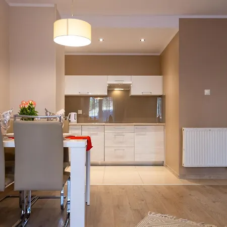 Karkonosky Apartamenty- Naturalny Czar Apartment *